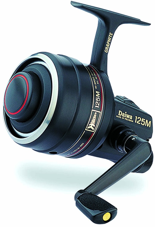 close face fishing reel Spincast Reel, High Speed 2.6: 1 Gear Ratio, Mini Closed Fishing Built in Tackle with Fishing Lines for Fly Fishing Baitcasting Freshwate Saltwater (Red) : Sports & Outdoors with the Size 6 model equipped with 6 lb line and the Size 10 model featuring 10 lb line for added convenience and readiness right out of the package. Best Spincast Reels of 2026