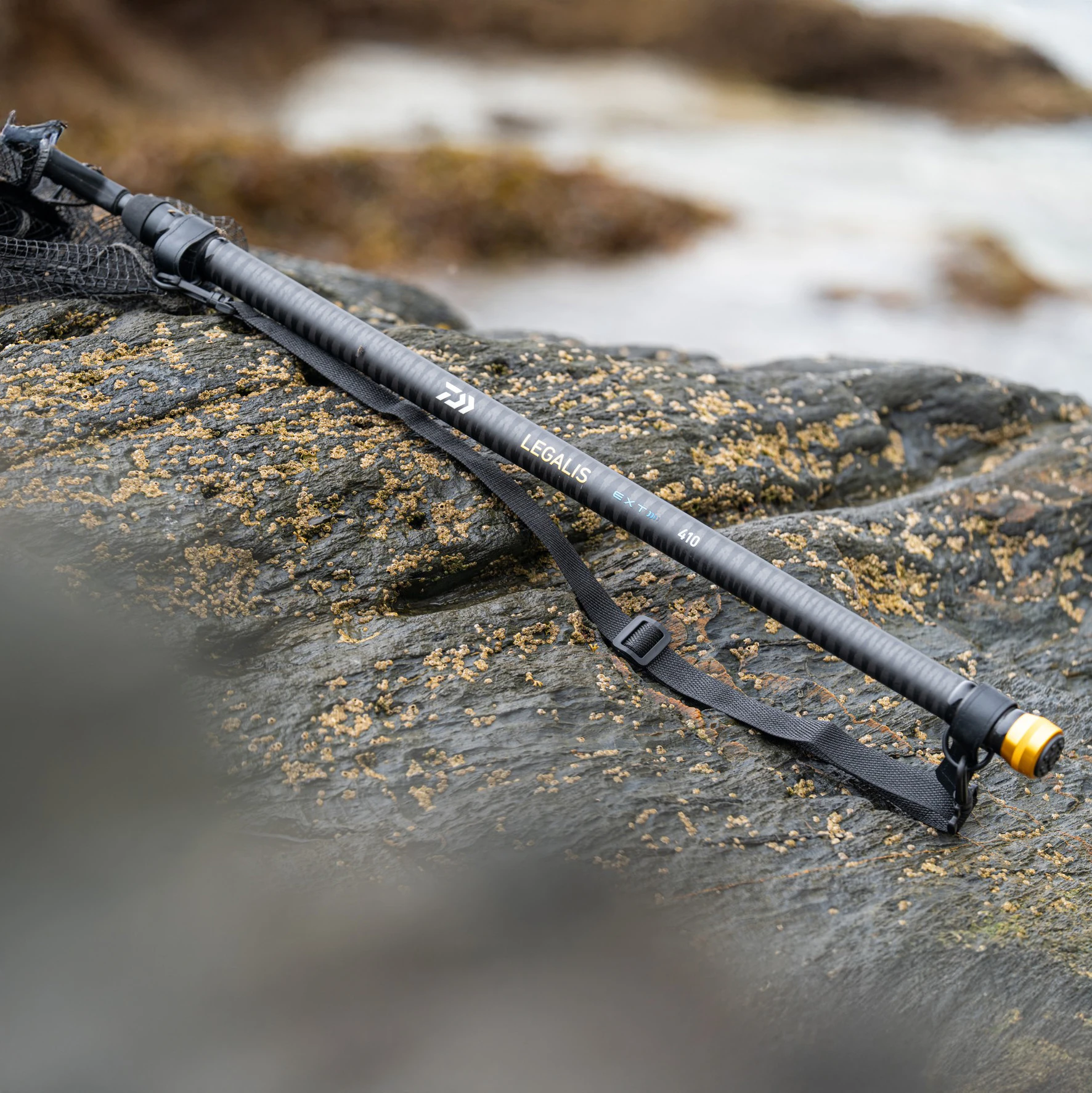 daiwa rock fishing landing net handle Daiwa Legalis EXT Landing Net Handles