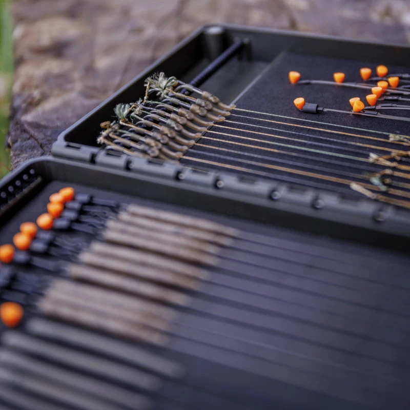 FOX EDGES™ LARGE RIG BOX - Carp Hunter