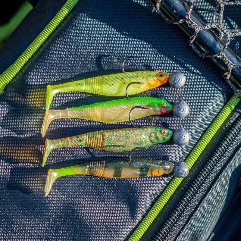 30 Leures Souples Daiwa Prorex Classic DF - Ghost Perch 12,5 Cm - Aileron De Canard