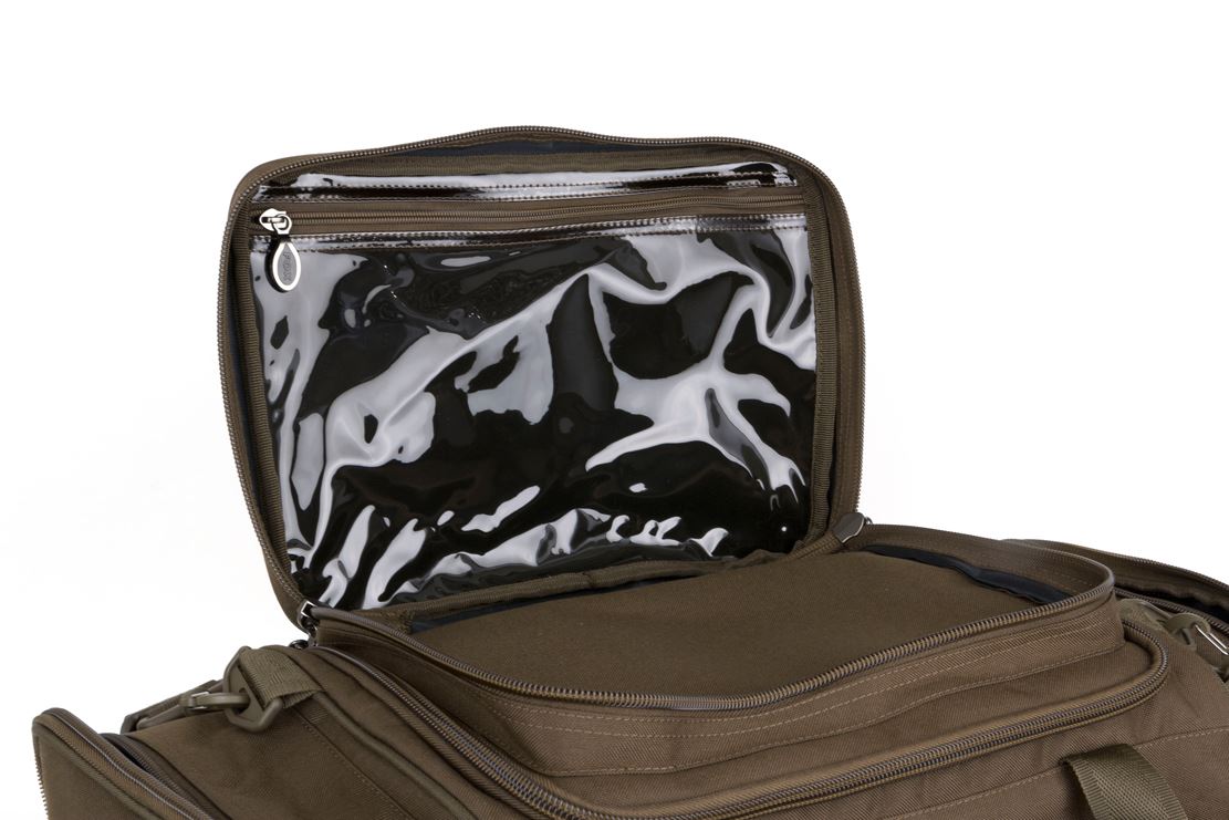 Fox Voyager Large Carryall  Gerumige Angeltasche Frs Karpfenangeln  (CLU556) Box Fox