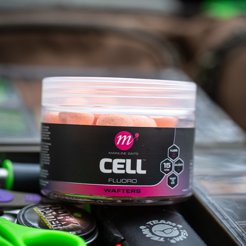 Mainline Fluoro Dumbell Wafters - 12x15mm - Carp Fishing Boilies (2024)