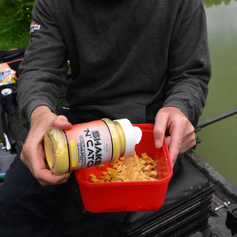 Dynamite Baits Shake 'N' Catch Colour & Flavour Enhancer 260g
