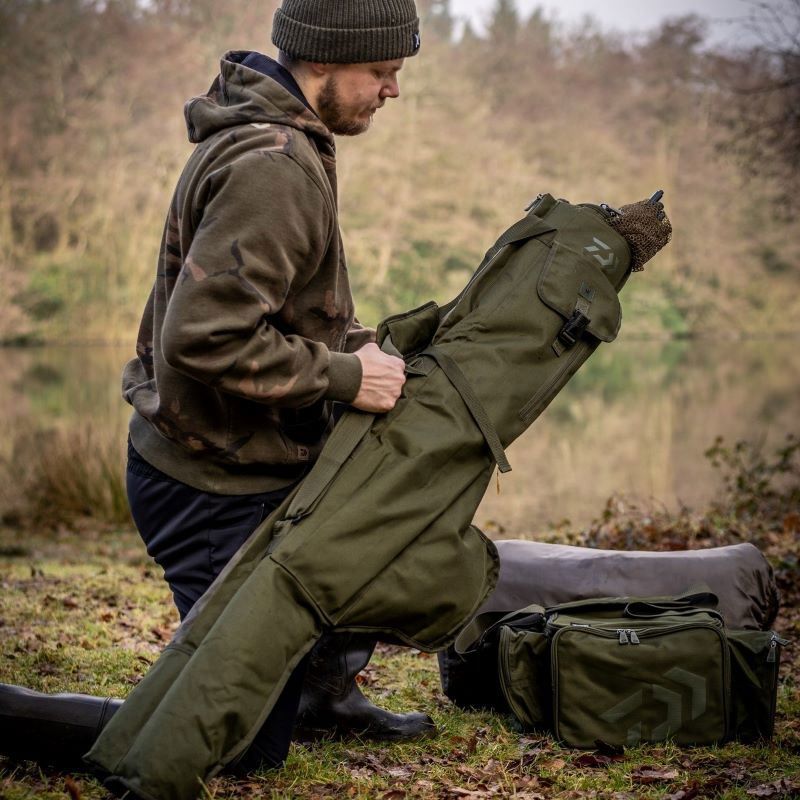 Daiwa Black Widow Rod Holdalls - Main Image