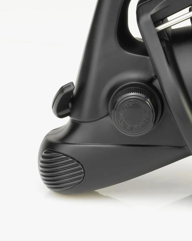 Daiwa Emblem X 5000T Black Edition