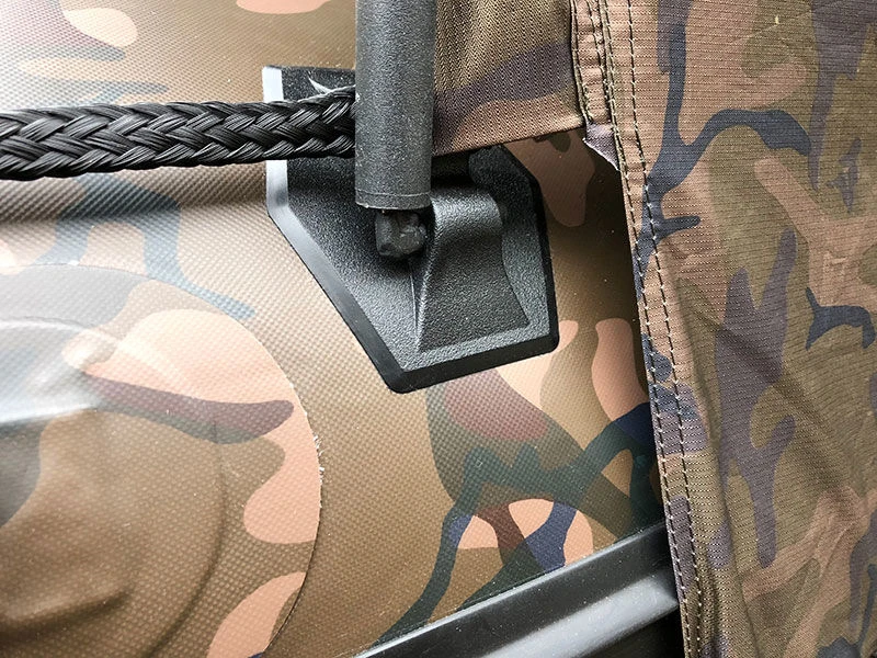 Fox FX420 Camo Boat Bivvy